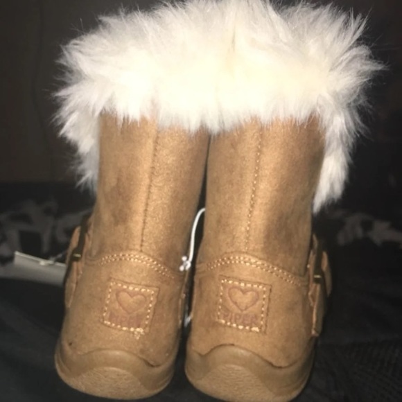 Girl Booties - Picture 3 of 4